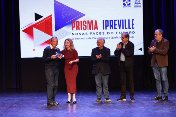 Foto - Homenagem por Tempo de Serviço aos Servidores da Prefeitura de Joinville