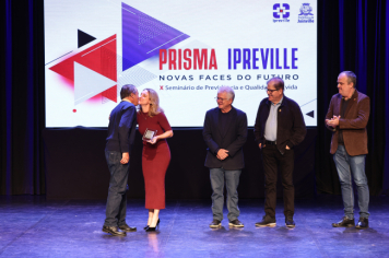 Foto - Homenagem por Tempo de Serviço aos Servidores da Prefeitura de Joinville
