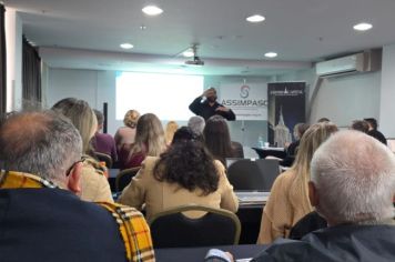 Servidores e Conselheiros do Ipreville Participam de Capacitação da ASSIMPASC