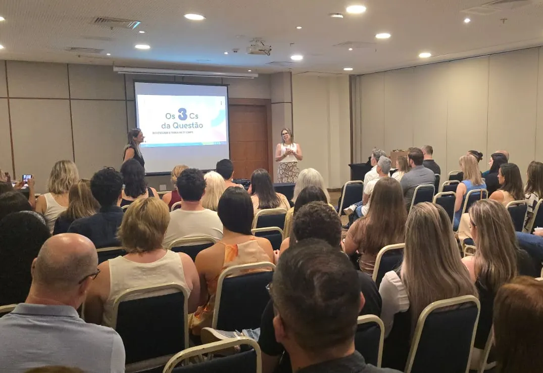 Ipreville promove capacitação sobre trabalho em equipe para servidores